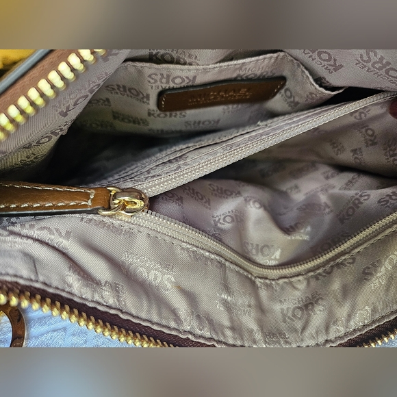 Michael Kors Brown Suede Gold Tassels Fringe Designer Purse Shoulder Bag - Picture 4 of 16